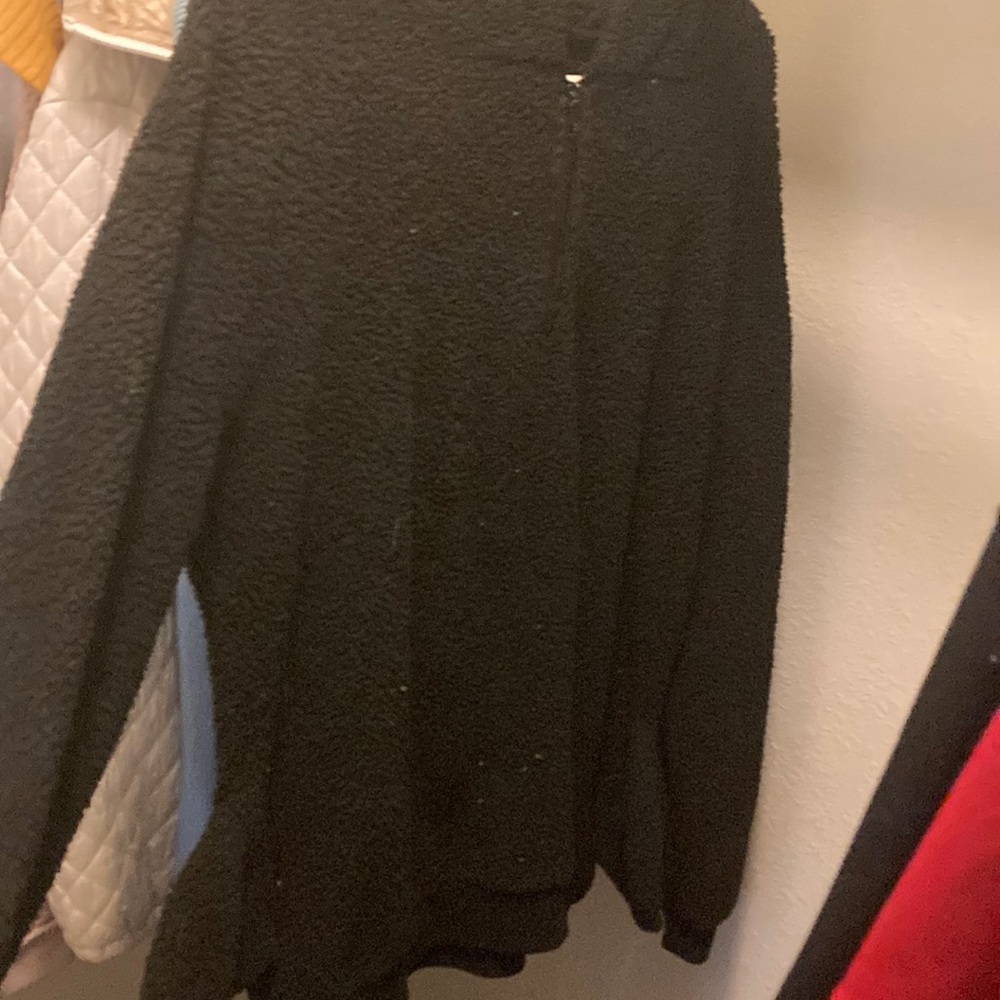 Black zip up fluffy jacket